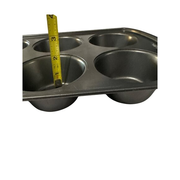 Wilton 6-Cup XL Muffin Pan Nonstick 2" Depth Heavy-Duty Bakeware - Picture 6 of 9